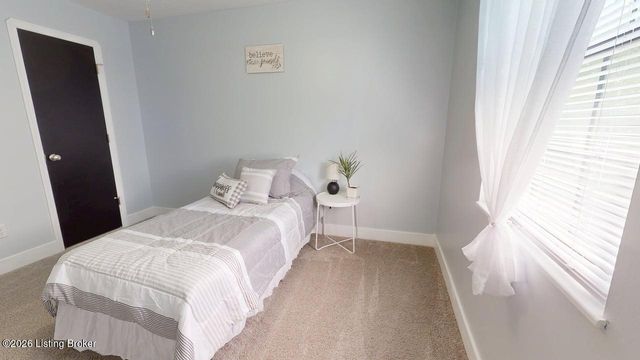 409 College View Dr, Elizabethtown, KY 42701
