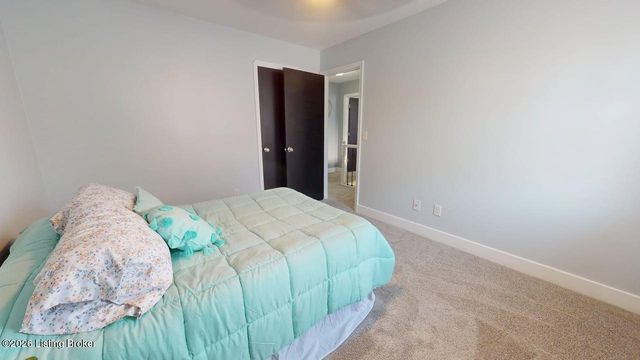 409 College View Dr, Elizabethtown, KY 42701
