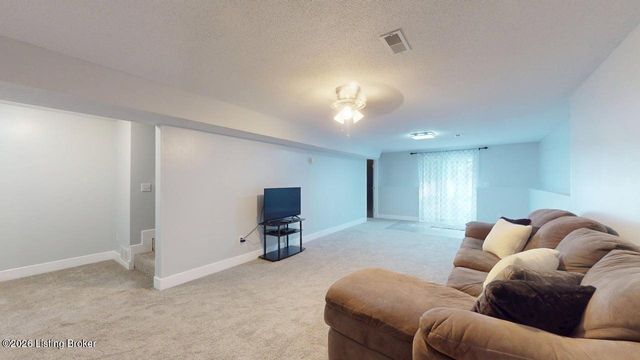 409 College View Dr, Elizabethtown, KY 42701