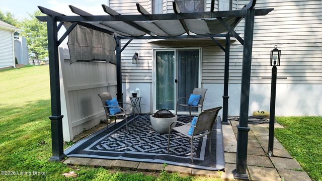409 College View Dr, Elizabethtown, KY 42701