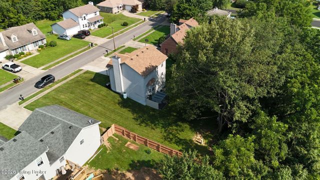 409 College View Dr, Elizabethtown, KY 42701