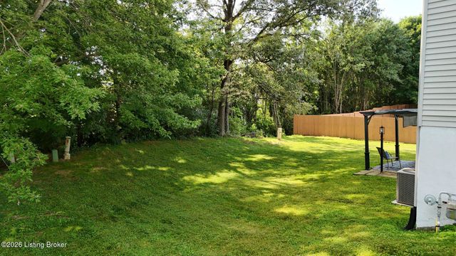 409 College View Dr, Elizabethtown, KY 42701