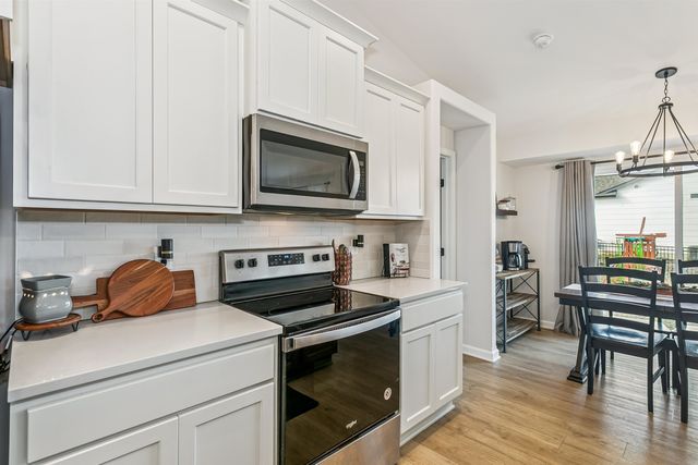 10530 W Wilkinson St, Maize, KS 67101