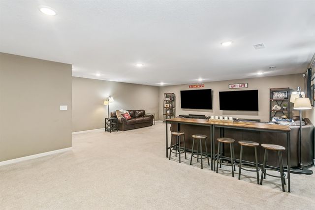 10530 W Wilkinson St, Maize, KS 67101