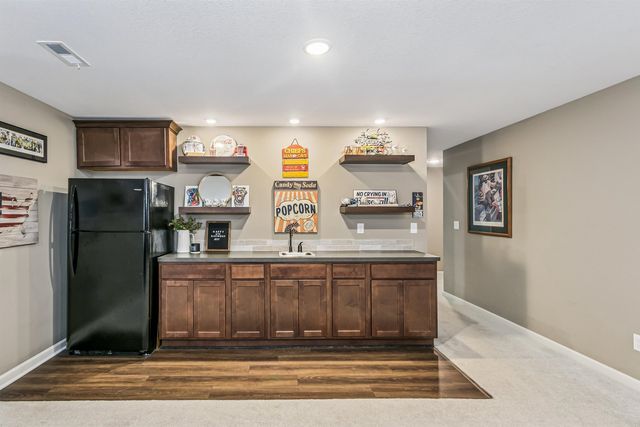 10530 W Wilkinson St, Maize, KS 67101