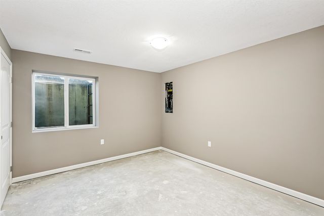 10530 W Wilkinson St, Maize, KS 67101