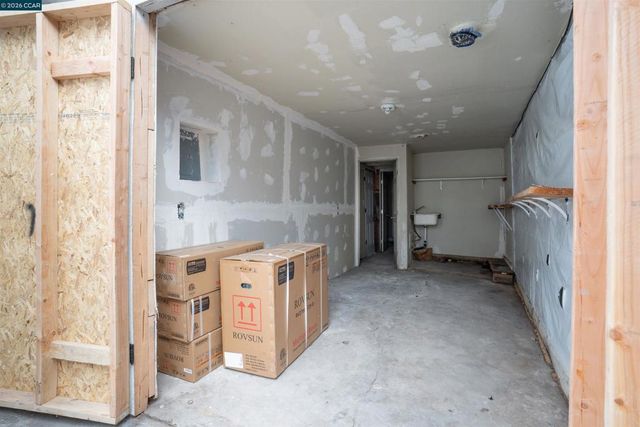 965 Arlington Ave, Oakland, CA 94608