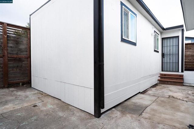 965 Arlington Ave, Oakland, CA 94608