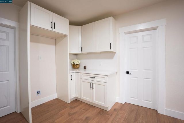 965 Arlington Ave, Oakland, CA 94608