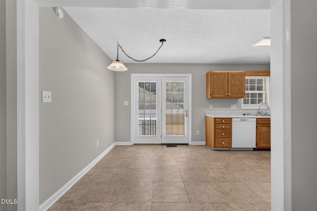 2610 Eldermont Street, Burlington, NC 27215
