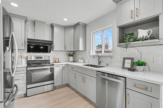 1152 Crocus Court, Sunnyvale, CA 94086