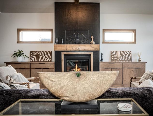 1655 ARNIES COURT, De Pere, WI 54115