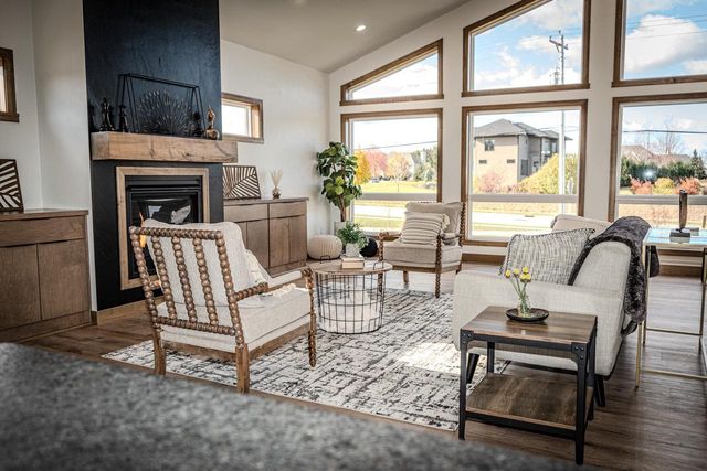 1655 ARNIES COURT, De Pere, WI 54115