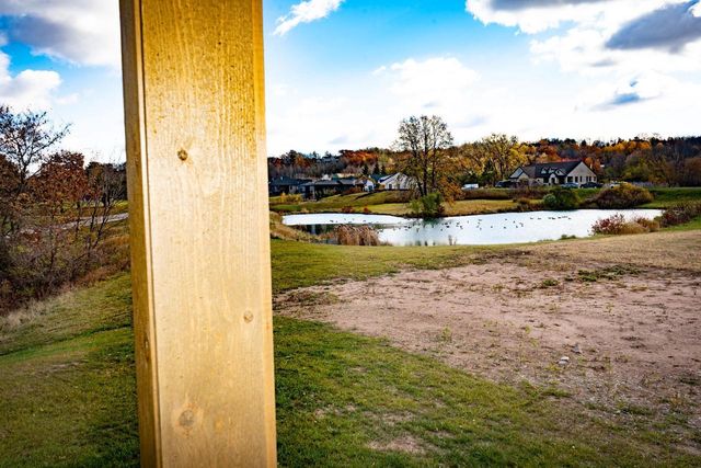 1655 ARNIES COURT, De Pere, WI 54115