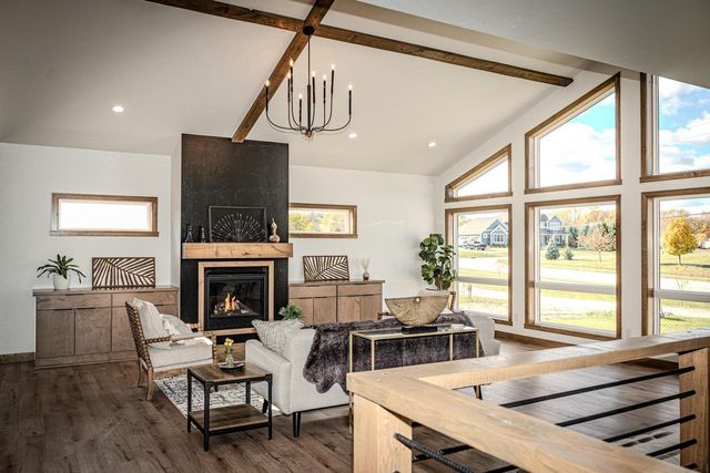 1655 ARNIES COURT, De Pere, WI 54115