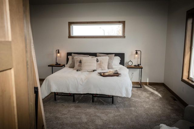 1655 ARNIES COURT, De Pere, WI 54115