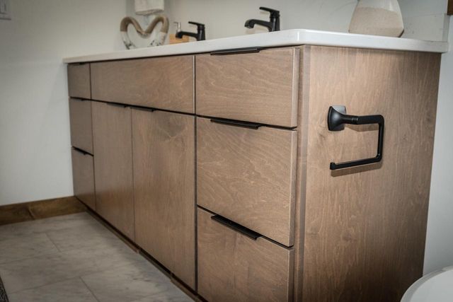 1655 ARNIES COURT, De Pere, WI 54115