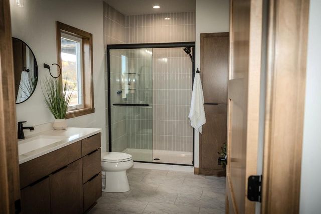 1655 ARNIES COURT, De Pere, WI 54115