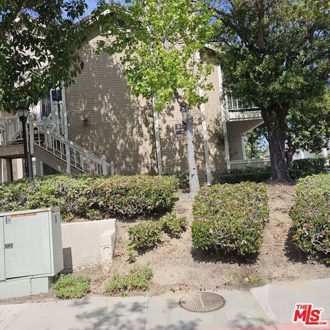 8712 Chessington Drive 261F, Inglewood, CA 90305