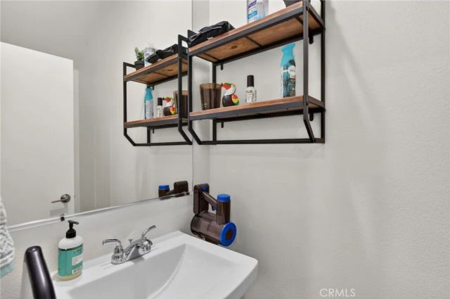 35177 Rangpur Lane, Fallbrook, CA 92028