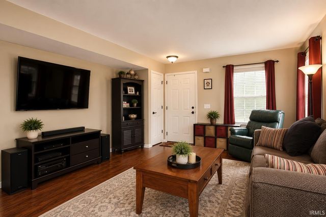 9518 Founders Way, Fort Wayne, IN 46835