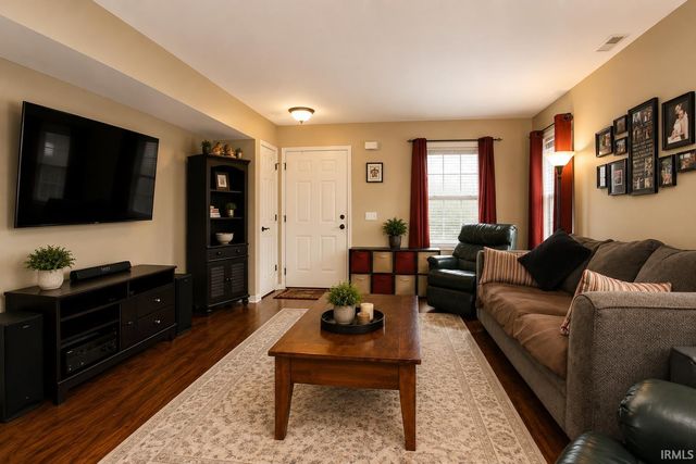 9518 Founders Way, Fort Wayne, IN 46835
