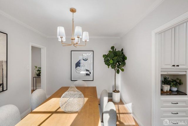 685 Corbett Avenue, San Francisco, CA 94114