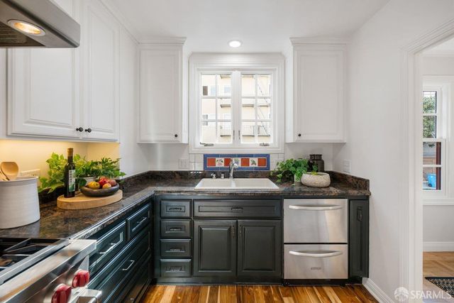 685 Corbett Avenue, San Francisco, CA 94114