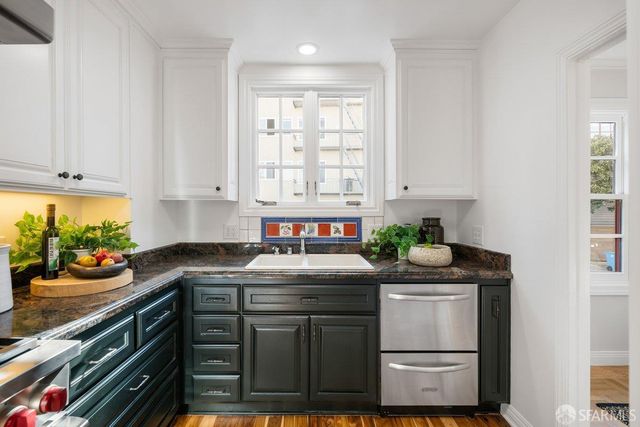 685 Corbett Avenue, San Francisco, CA 94114