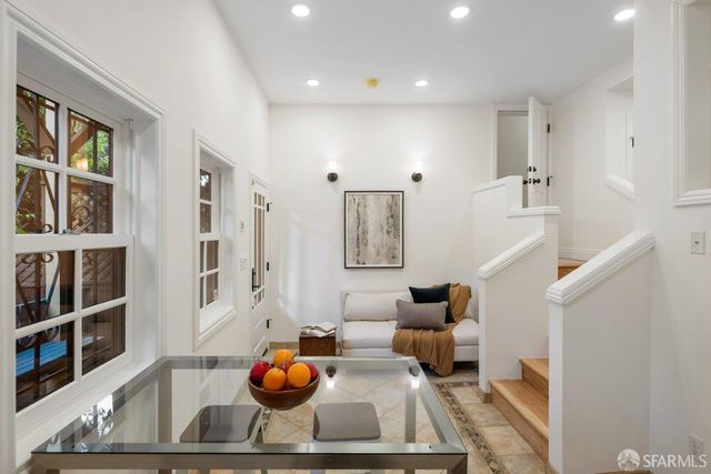 685 Corbett Avenue, San Francisco, CA 94114