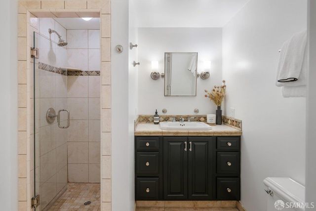 685 Corbett Avenue, San Francisco, CA 94114