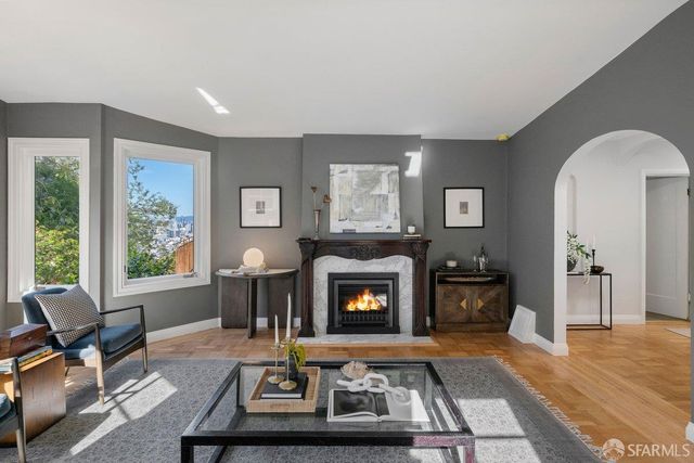 685 Corbett Avenue, San Francisco, CA 94114