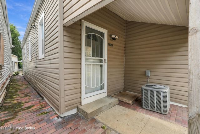 1439 S 8th St, Louisville, KY 40208