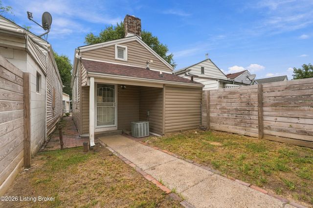 1439 S 8th St, Louisville, KY 40208