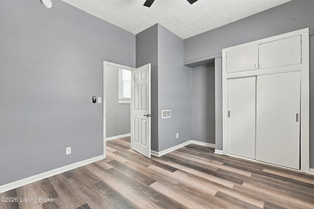 1439 S 8th St, Louisville, KY 40208