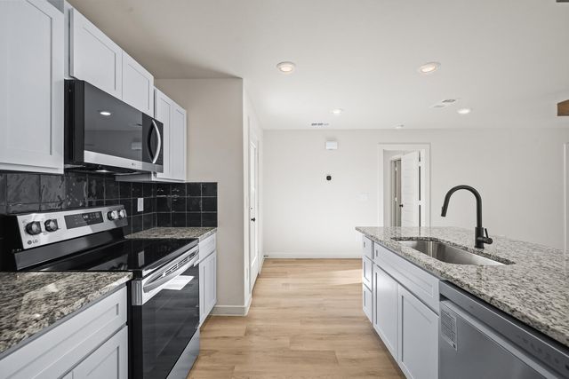 517 E 23rd Street, Lubbock, TX 79404