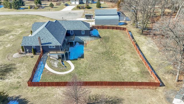 17700 Brad Lane, Lockport Twp, MI 49093
