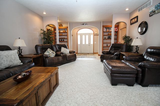 17700 Brad Lane, Lockport Twp, MI 49093