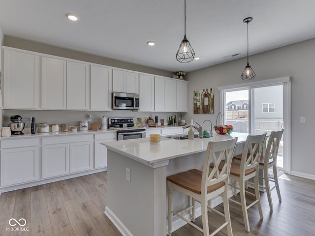 1213 Andromeda Drive, Franklin, IN 46131