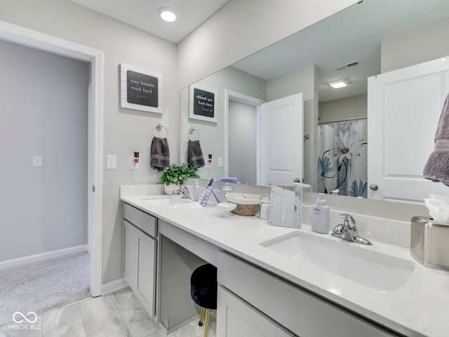 1213 Andromeda Drive, Franklin, IN 46131