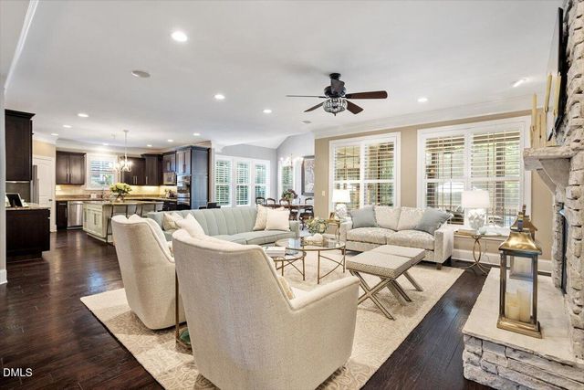 960 Shasta Daisy Drive, Wake Forest, NC 27587