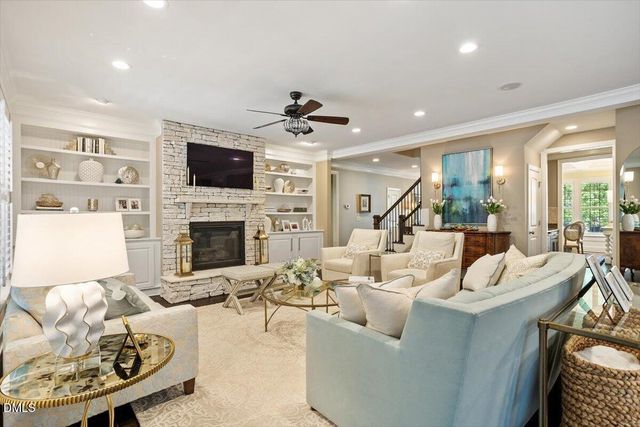 960 Shasta Daisy Drive, Wake Forest, NC 27587