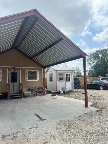 210 W Quill, San Antonio, TX 78228