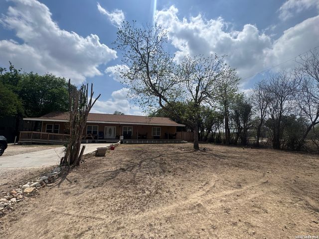 210 W Quill, San Antonio, TX 78228