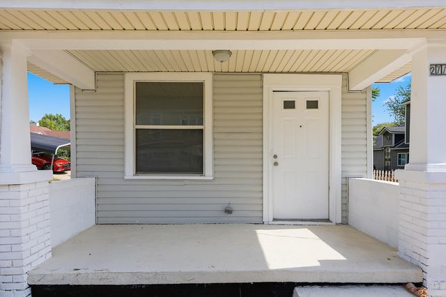 271 E Fourth Street, Lexington, KY 40508