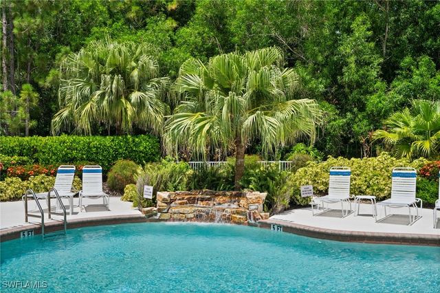 9175 Celeste DR 306, Naples, FL 34113