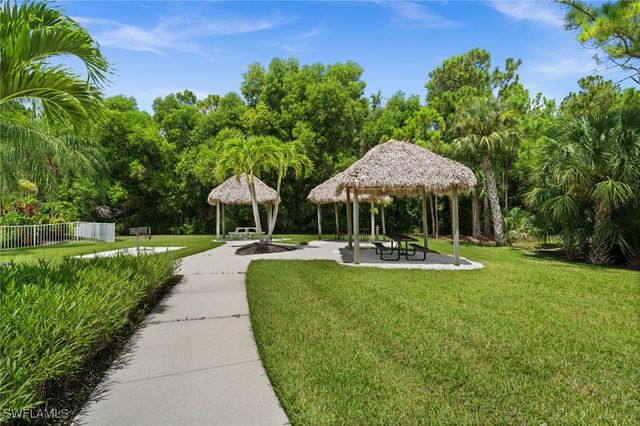 9175 Celeste DR 306, Naples, FL 34113