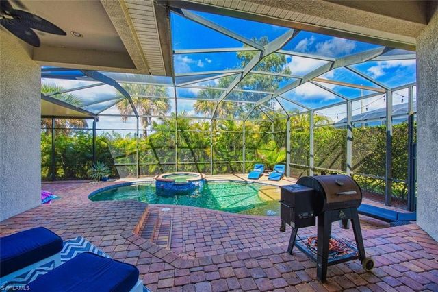 16018 Thorn Wood DR, Fort Myers, FL 33908