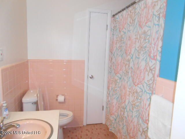 12704 Cambridge Boulevard, Ocean Springs, MS 39564