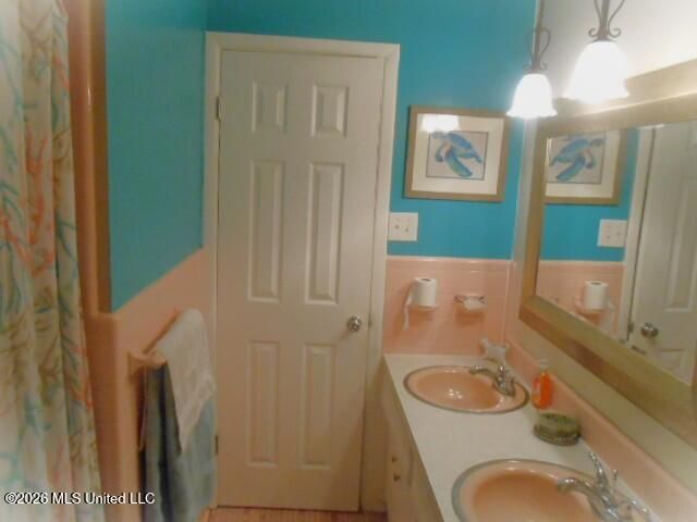 12704 Cambridge Boulevard, Ocean Springs, MS 39564